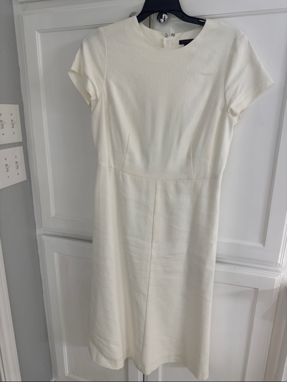 Ann Taylor Cream Short-Sleeve Midi Dress